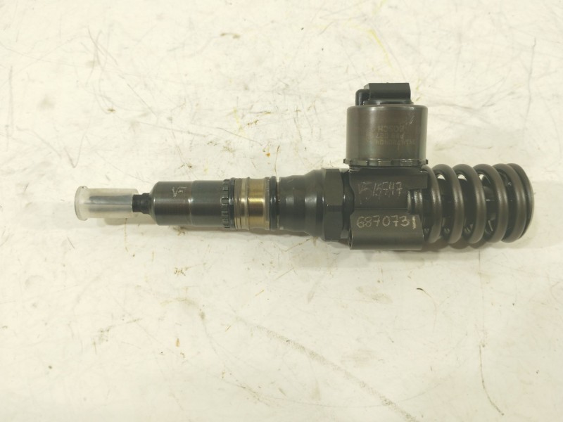 Recambio de inyector para audi a6 c6 (4f2) 2.0 tdi referencia OEM IAM 03G130073G 0414720404 