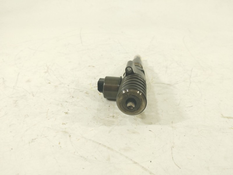 Recambio de inyector para audi a6 c6 (4f2) 2.0 tdi referencia OEM IAM 03G130073G 0414720404 