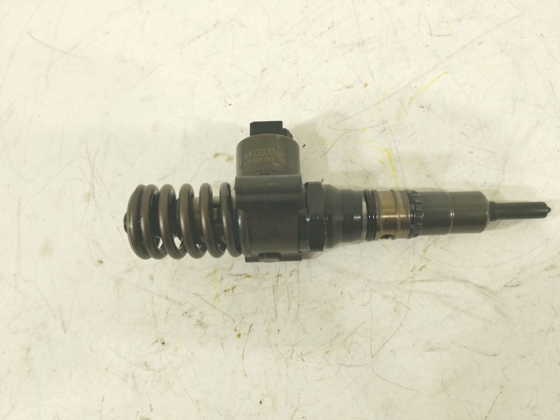 Recambio de inyector para audi a6 c6 (4f2) 2.0 tdi referencia OEM IAM 03G130073G 0414720404 