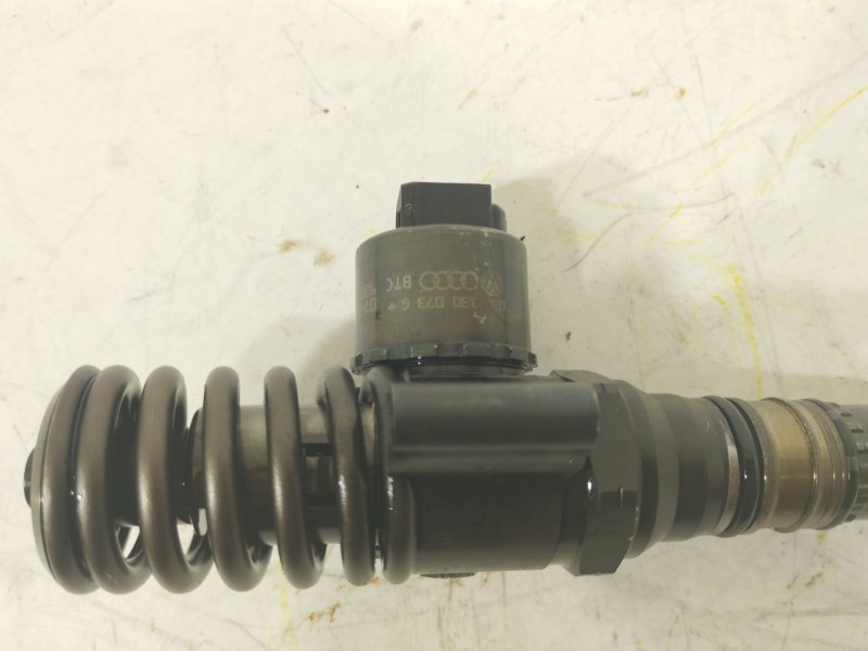 Recambio de inyector para audi a6 c6 (4f2) 2.0 tdi referencia OEM IAM 03G130073G 0414720404 