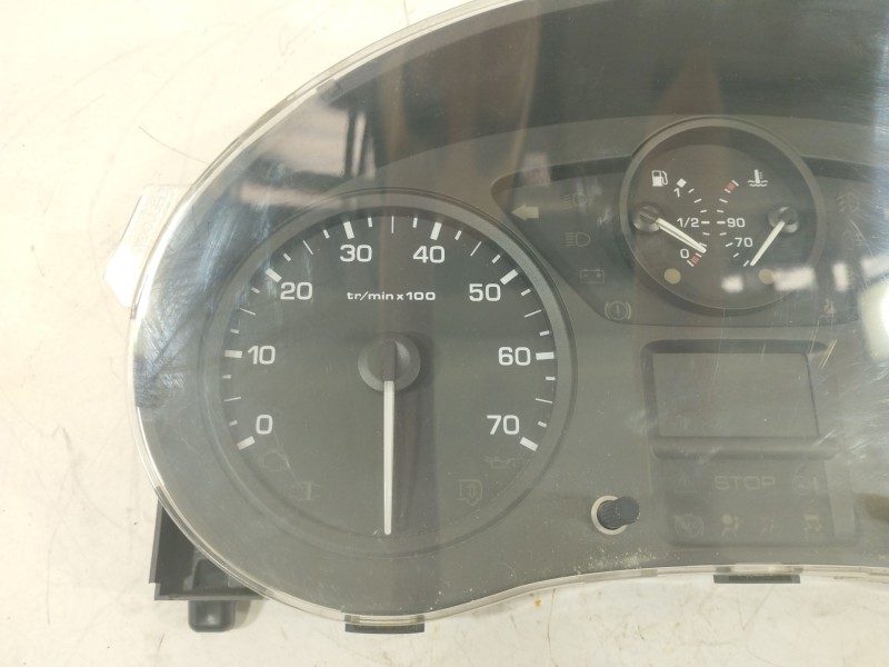Recambio de cuadro instrumentos para peugeot partner furgón/monospace 1.6 hdi 16v referencia OEM IAM 6106ZH 9664534380 