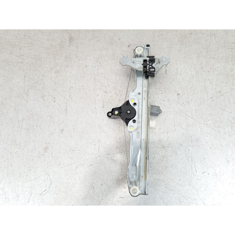 Recambio de elevalunas delantero izquierdo para nissan qashqai ii (j11, j11_) 1.3 dig-t referencia OEM IAM 80701HV00C  