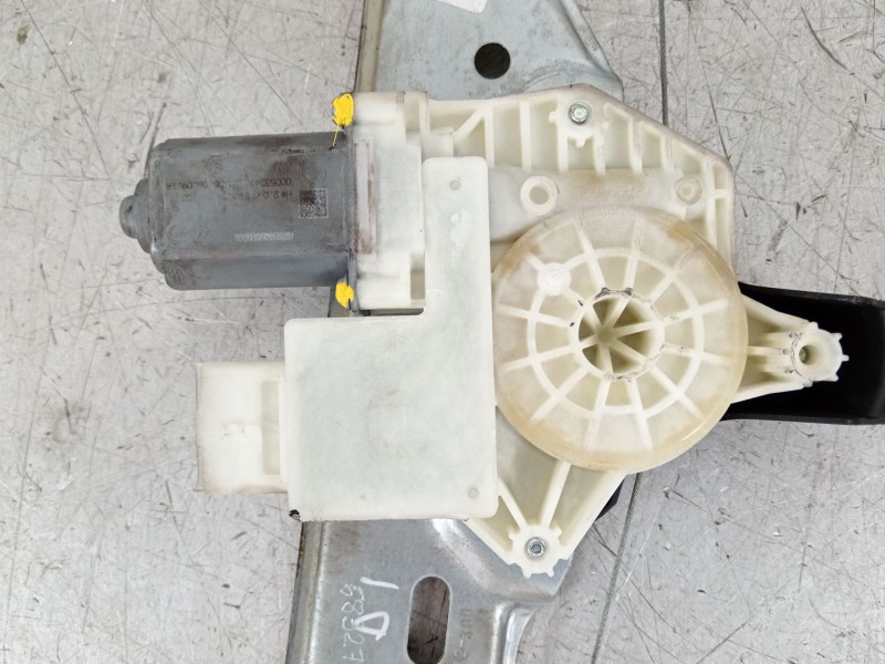 Recambio de elevalunas delantero izquierdo para nissan qashqai ii (j11, j11_) 1.3 dig-t referencia OEM IAM 80701HV00C  