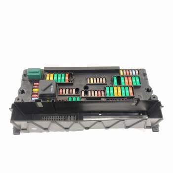 CAJA RELES / FUSIBLES 61149252815 9252815 