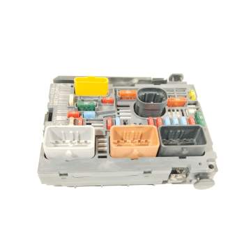 CAJA RELES / FUSIBLES 9664706280 BSMR0500 