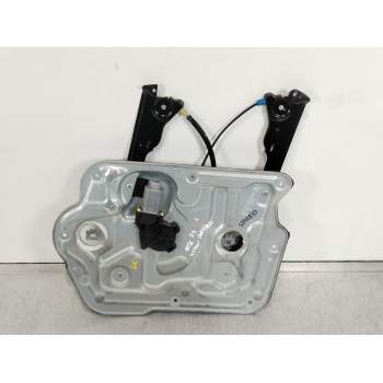 ELEVALUNAS DELANTERO DERECHO 80770JD00A 