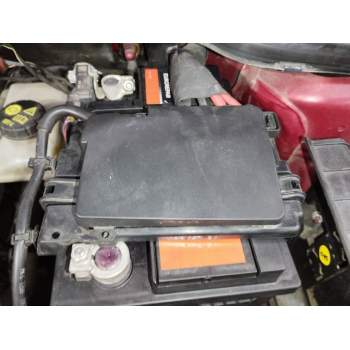 CAJA RELES / FUSIBLES 2Q0915345A 