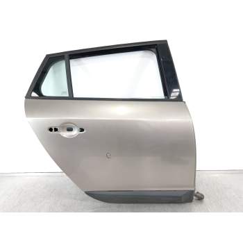 PUERTA TRASERA DERECHA 821120005R 