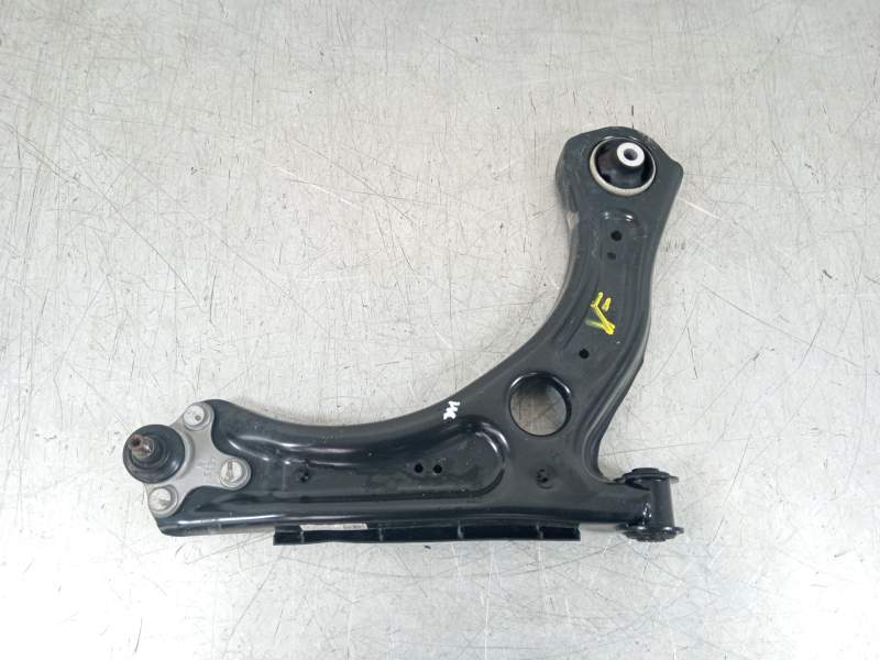 BRAZO SUSPENSION INFERIOR DELANTERO DERECHO 2Q0407152D 