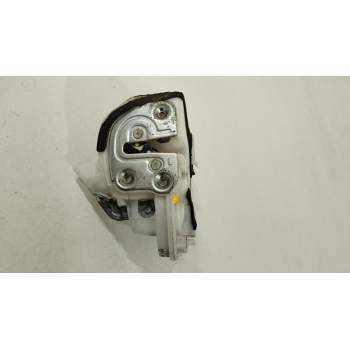 CERRADURA PUERTA TRASERA IZQUIERDA 8E23A0022 GS1D73310A 