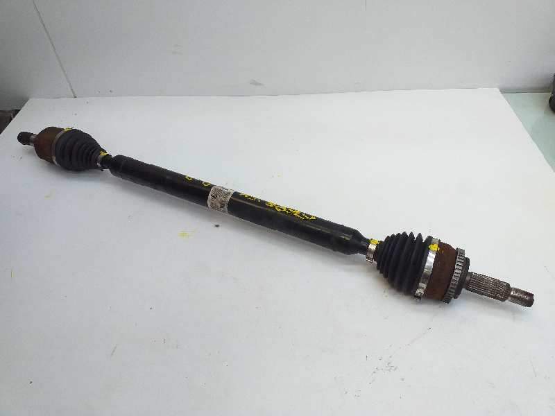 TRANSMISION DELANTERA DERECHA B65R B65RPK8V461VU 