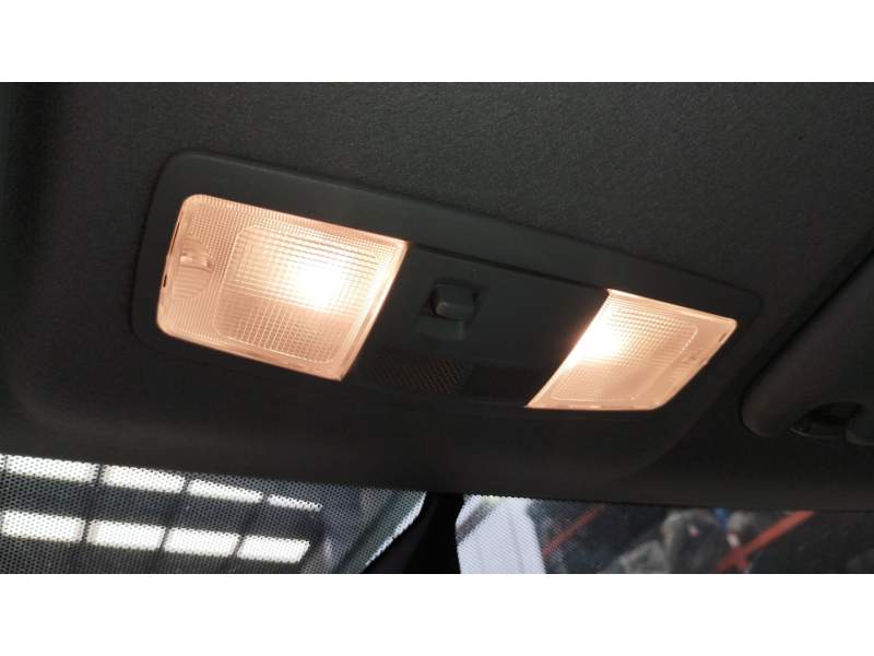 LUZ INTERIOR 8401A009HA 
