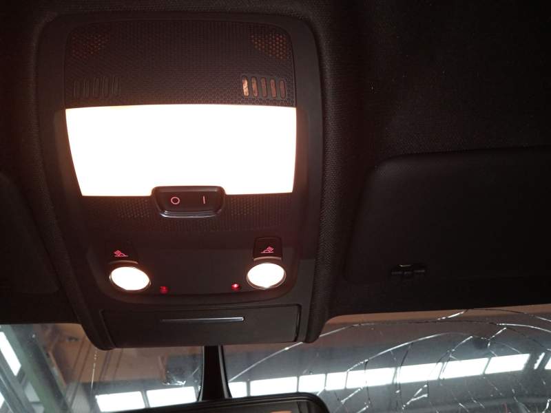 LUZ INTERIOR 