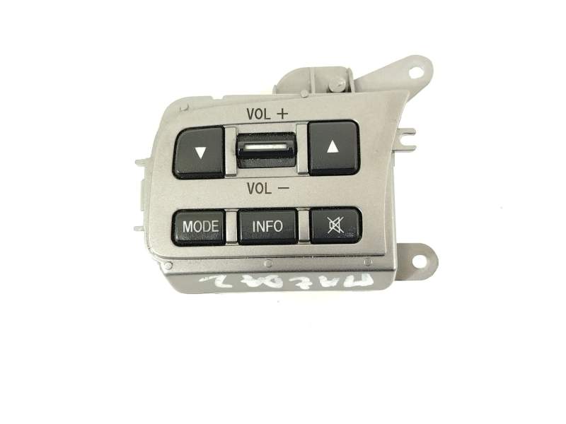 MANDO VOLANTE DF74664M0 03744311 03746411