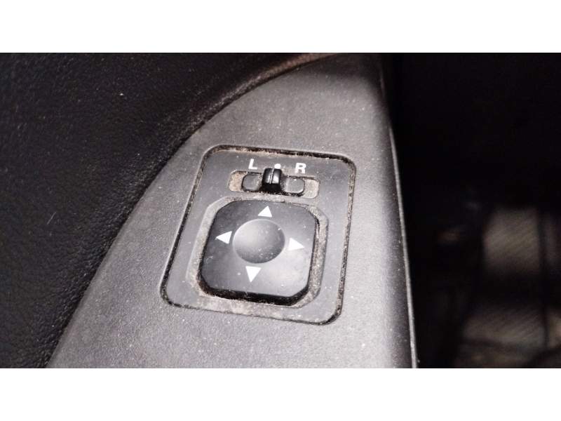 MANDO RETROVISOR 