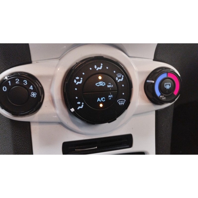 Recambio de mando calefaccion / aire acondicionado para ford fiesta (ccn) black edition referencia OEM IAM   
