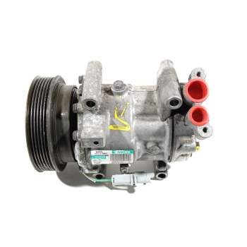 CONDENSADOR / RADIADOR AIRE ACONDICIONADO 8200365787A 