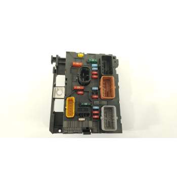 CAJA RELES / FUSIBLES 9664055480 