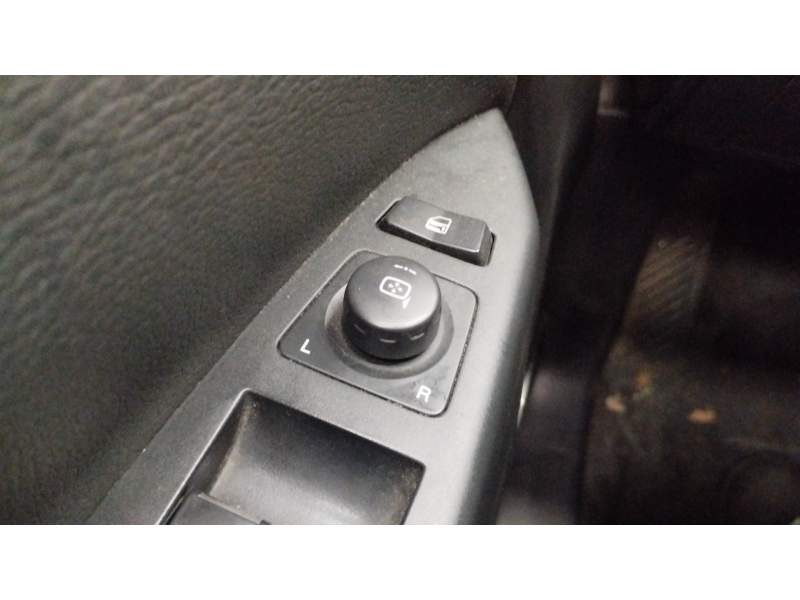 MANDO RETROVISOR 
