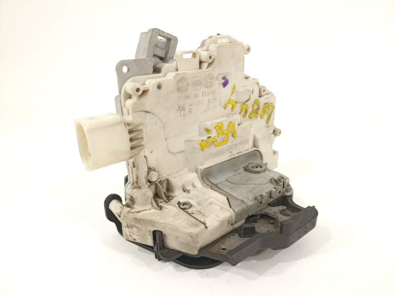 CERRADURA PUERTA TRASERA IZQUIERDA 4F0839015 