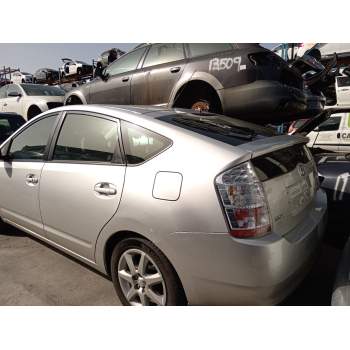 TOYOTA PRIUS LIFTBACK (_W2_)