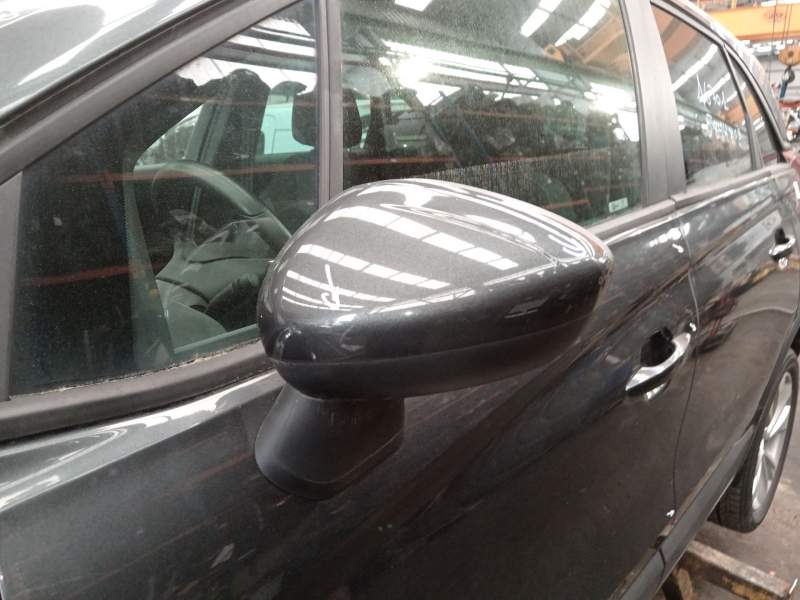 RETROVISOR IZQUIERDO 39111502 
