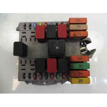 CAJA RELES / FUSIBLES 51763771 