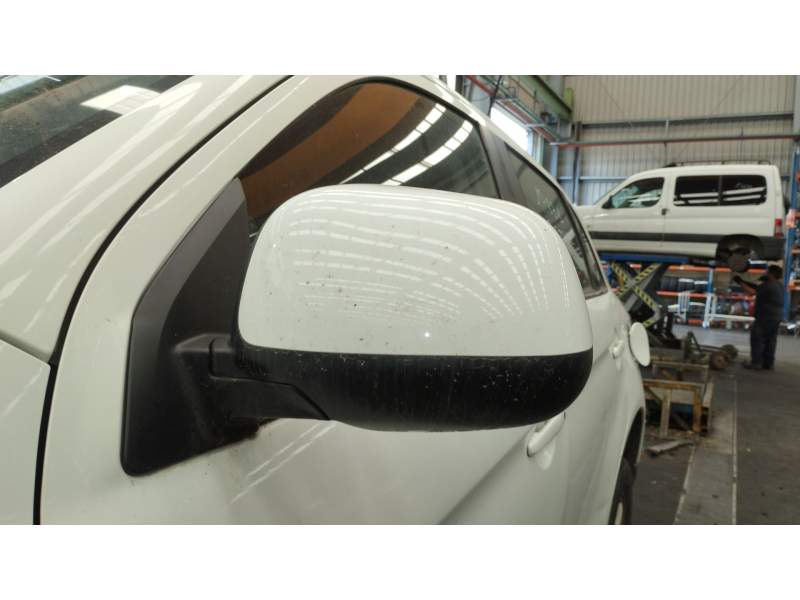 RETROVISOR IZQUIERDO 7632B061 