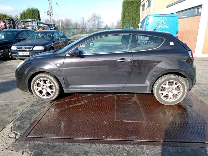 alfa romeo mito (955_) del año 2010