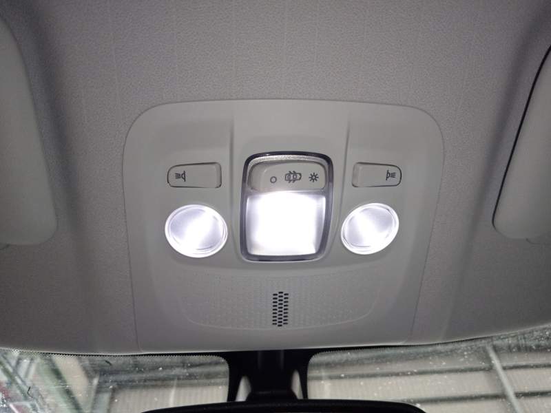 LUZ INTERIOR 