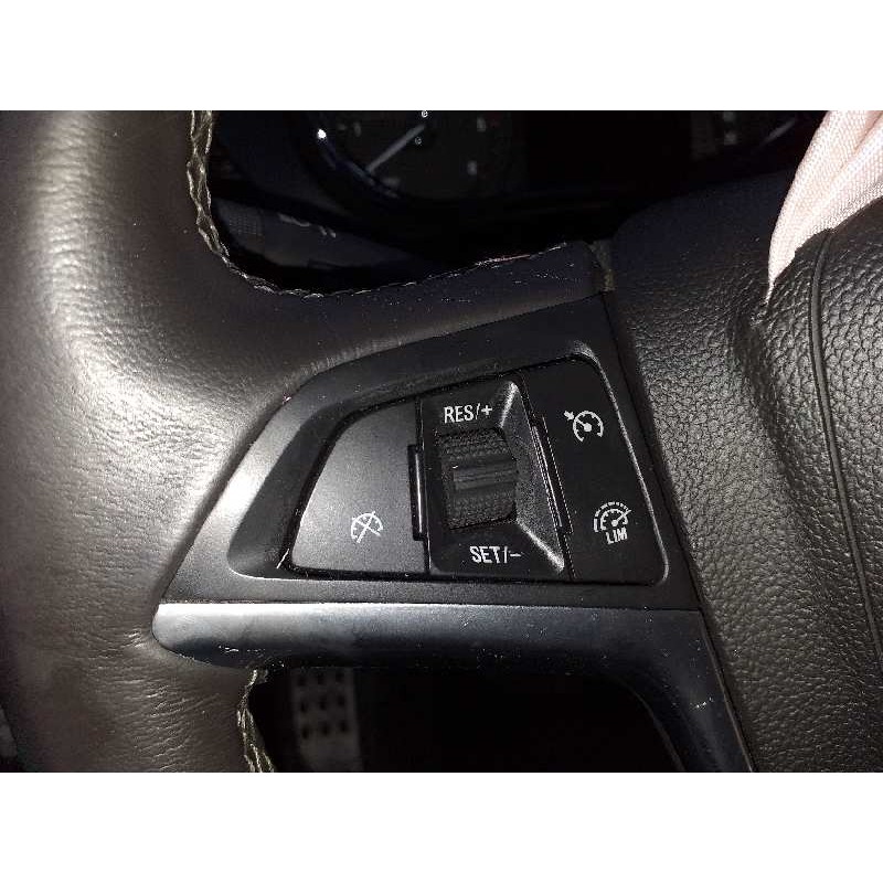 Recambio de mando volante para opel mokka x excellence referencia OEM IAM   