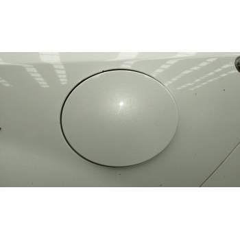 TAPA EXTERIOR COMBUSTIBLE GS1D42410A 