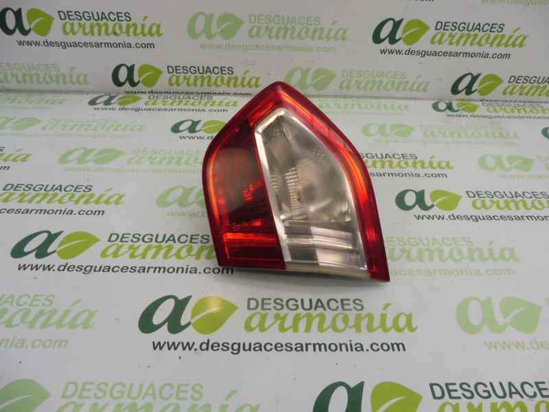PILOTO TRASERO DERECHO EN PORTON 265500038R 
