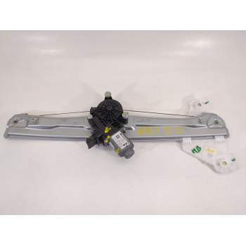 ELEVALUNAS DELANTERO DERECHO 82460N7010 BA020K0030 