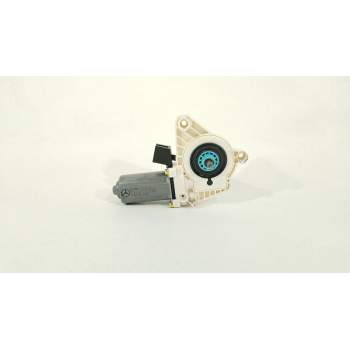 MOTOR ELEVALUNAS DELANTERO IZQUIERDO A1698204342 996146102 