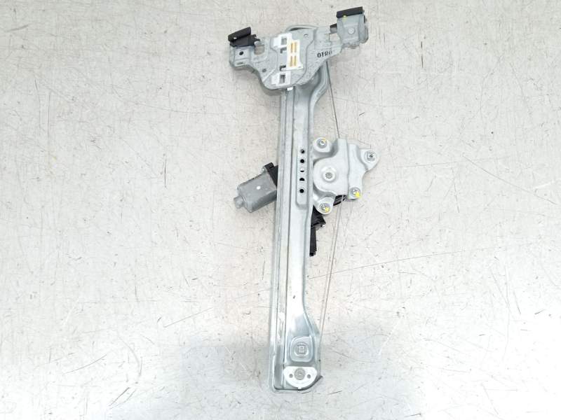 ELEVALUNAS TRASERO DERECHO 94550810 98810SUV20 