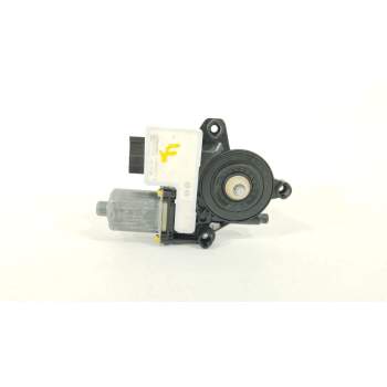 MOTOR ELEVALUNAS DELANTERO IZQUIERDO 2Q1959881 0130822065 