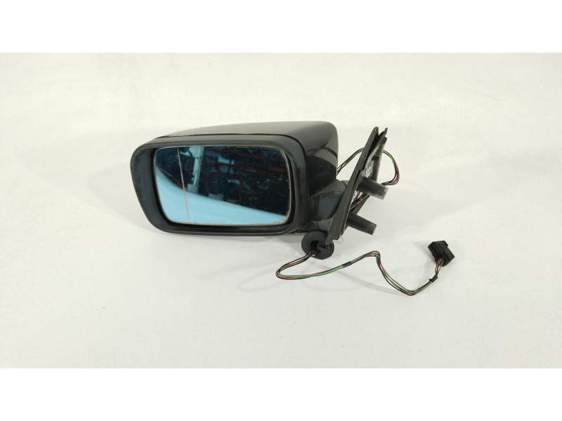 RETROVISOR IZQUIERDO 51168266601 