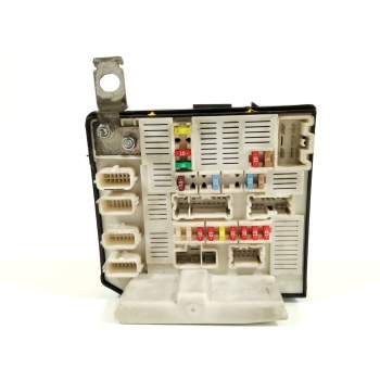 CAJA RELES / FUSIBLES 8200481866 USMCPFT 