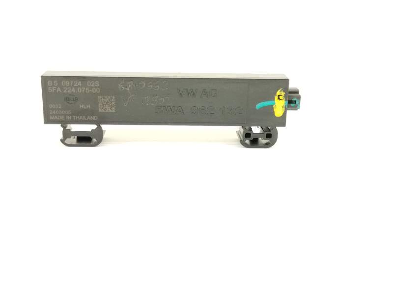 ANTENA 5FA22407500 5WA962132 
