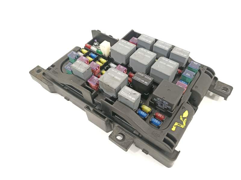 CAJA RELES / FUSIBLES 919502G710 