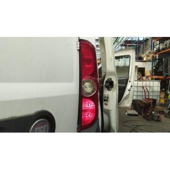 PILOTO TRASERO DERECHO 51810673 