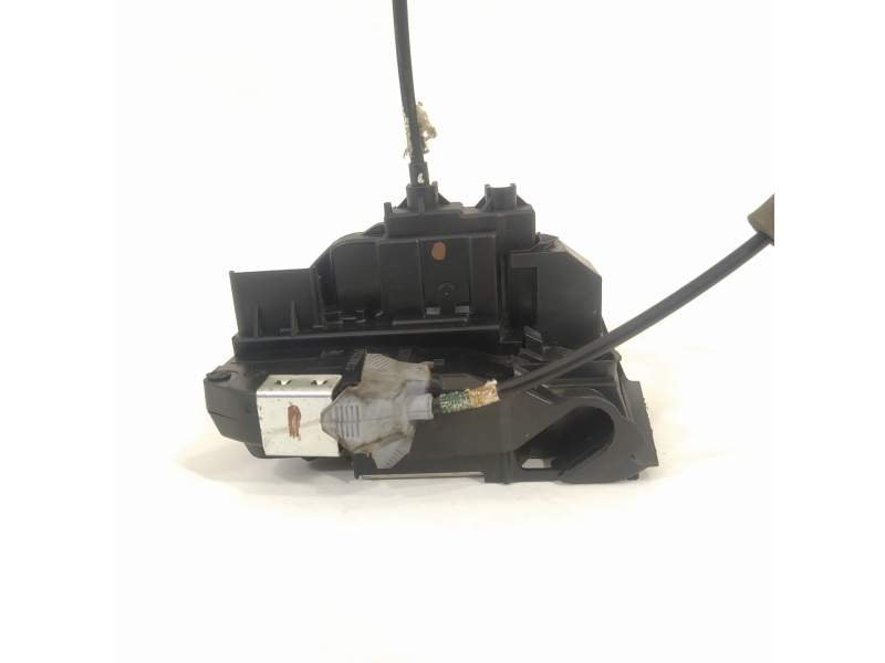 CERRADURA PUERTA TRASERA IZQUIERDA 82501JD900 
