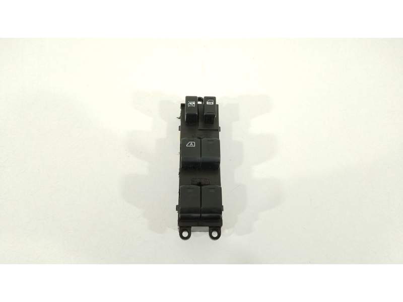 MANDO ELEVALUNAS DELANTERO IZQUIERDO 83071AJ030 