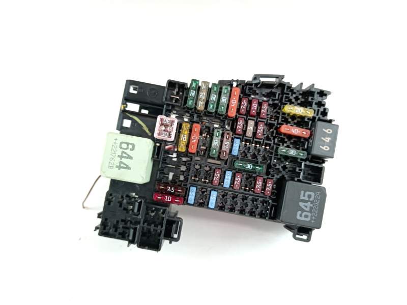 CAJA RELES / FUSIBLES 2Q0937615A 