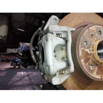 PINZA FRENO TRASERA DERECHA 440014EA0A 