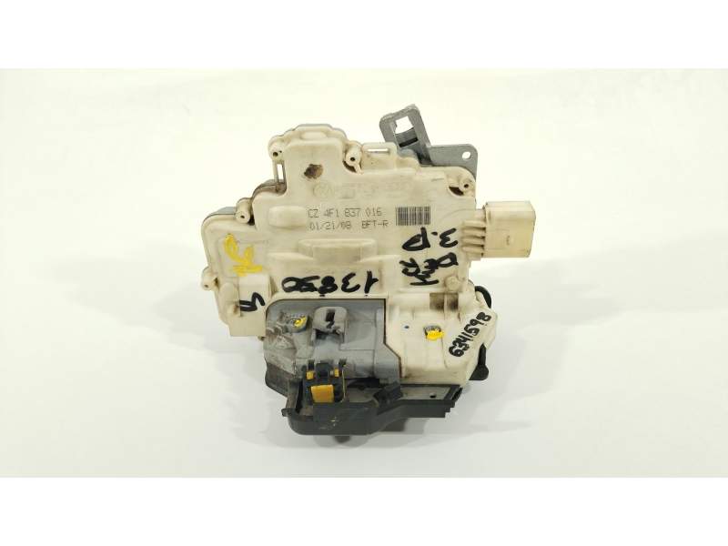 CERRADURA PUERTA DELANTERA DERECHA 4F1837016 