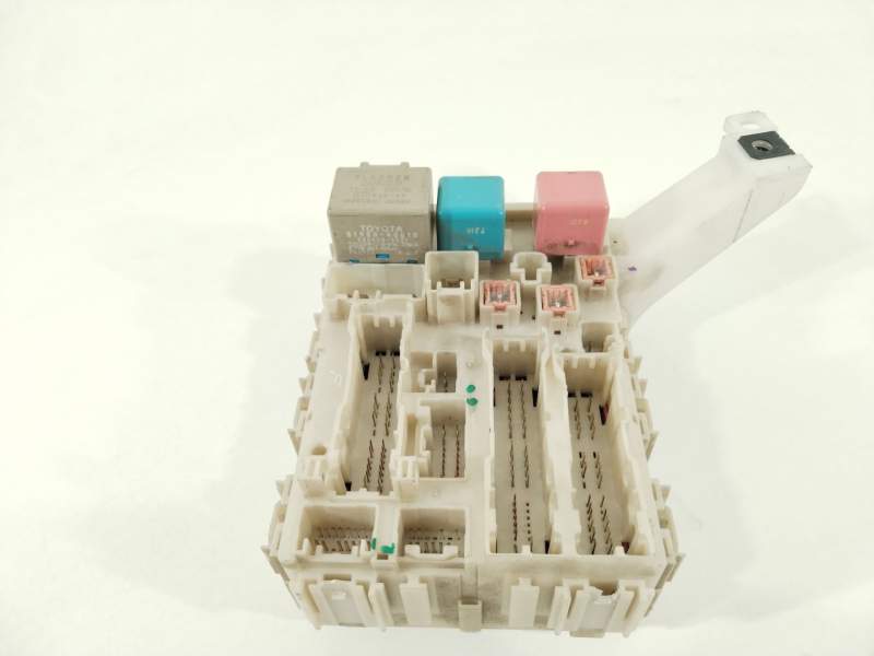 CAJA RELES / FUSIBLES 8273002150A 02117J19