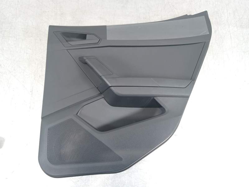 GUARNECIDO PUERTA TRASERA DERECHA 6F0867116 