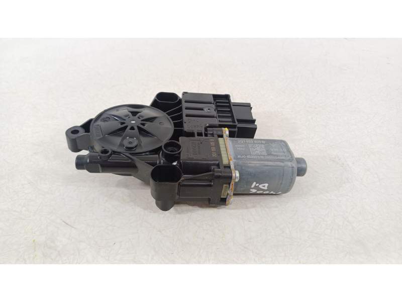 MOTOR ELEVALUNAS DELANTERO IZQUIERDO 2Q1959405B 